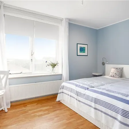 Light-flooded Берген ан Зее