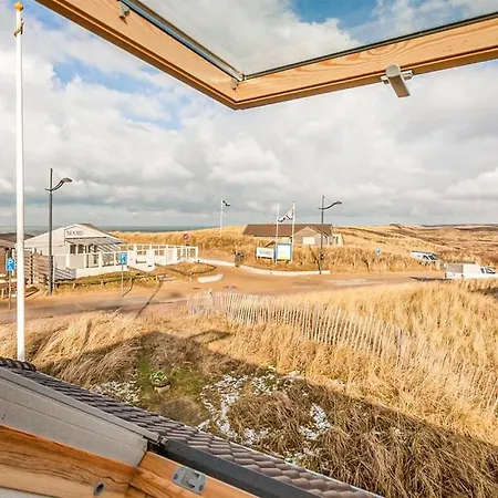 Light-flooded * Bergen aan Zee