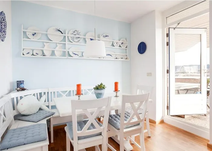 Ferienhaus Light-flooded *