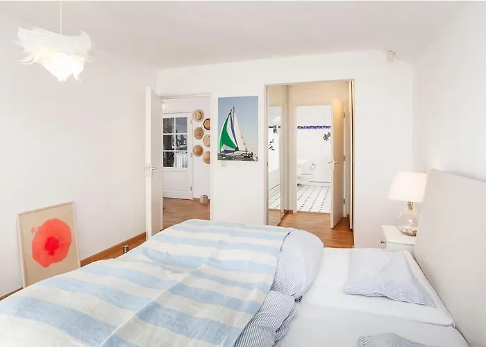 Ferienhaus Light-flooded