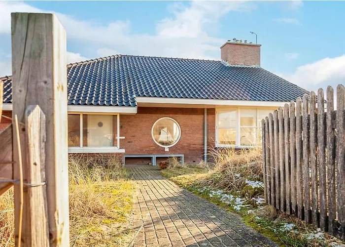 Light-flooded Bergen aan Zee
